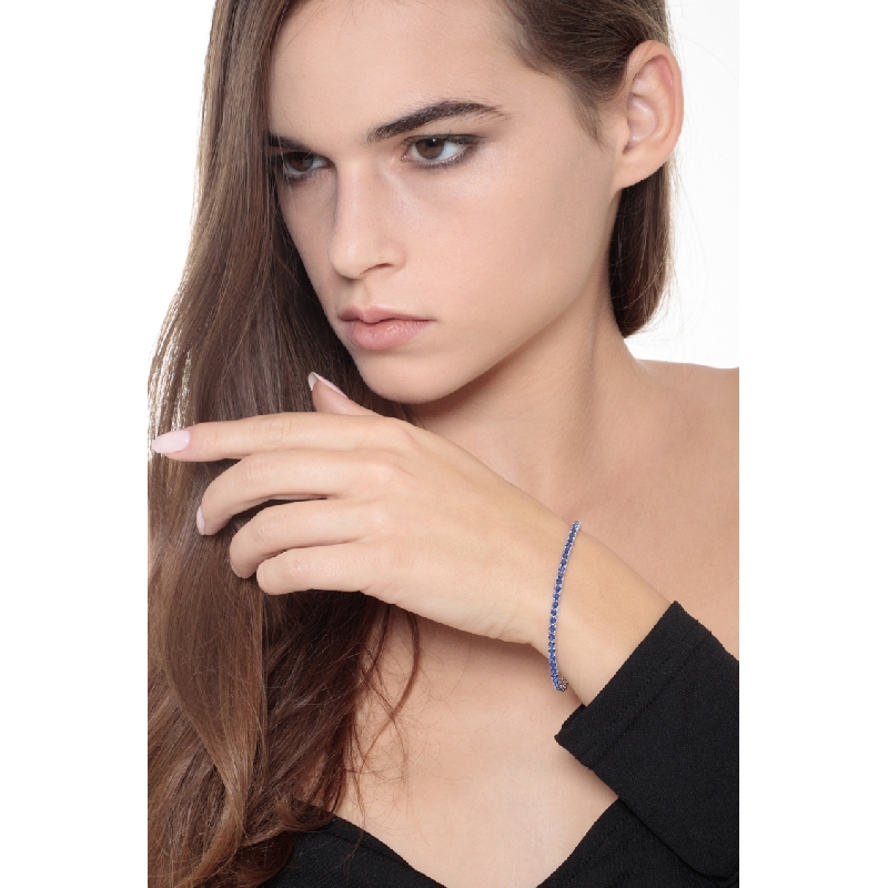 Bracciale Tennis In Oro Bianco 18k Con Zaffiri Blu Larghezza Magli