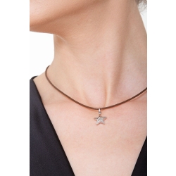 18k white gold knurled star 2