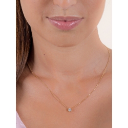 18k yellow gold solitaire necklace with zircon 2