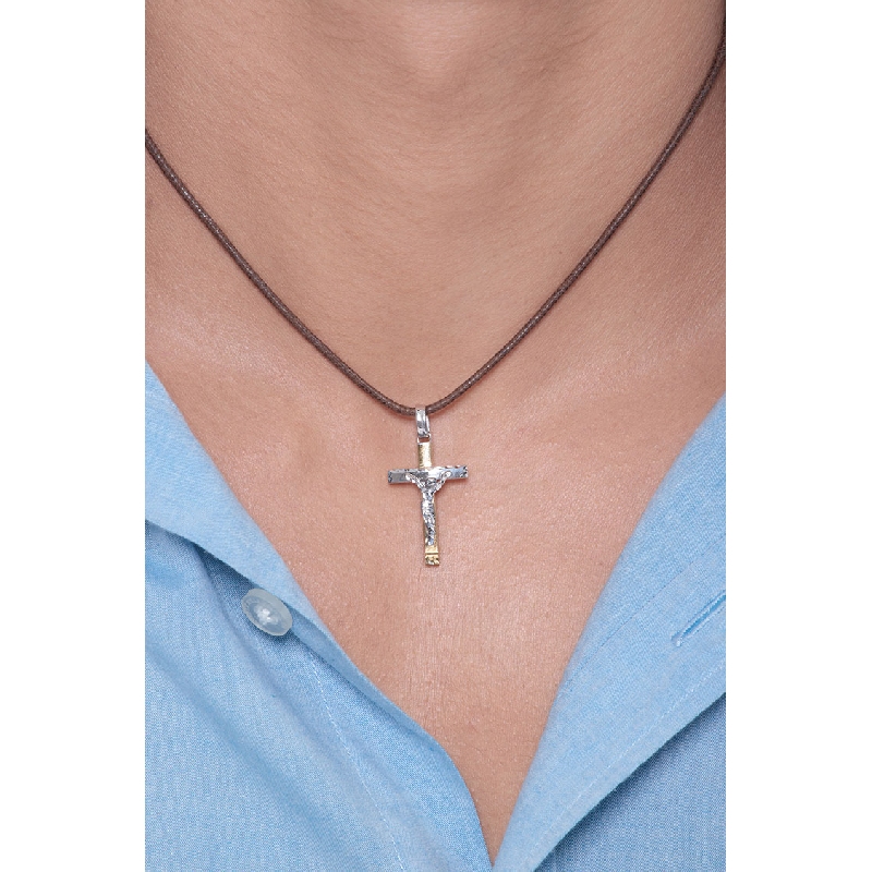 Cross with Christ in 18k yellow and white gold