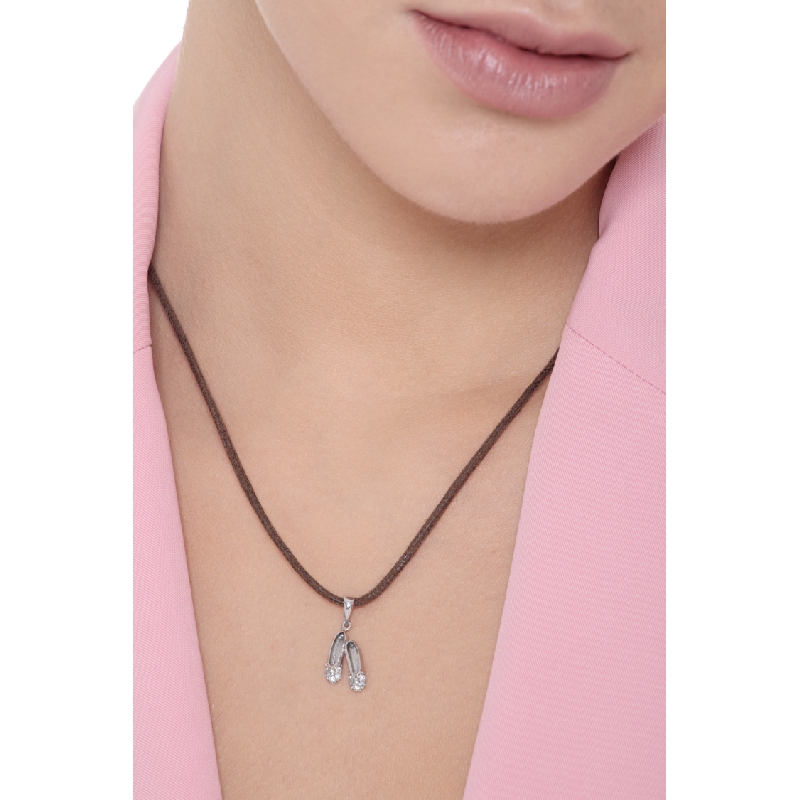 Dance shoes pendant with zircons in 18k white gold