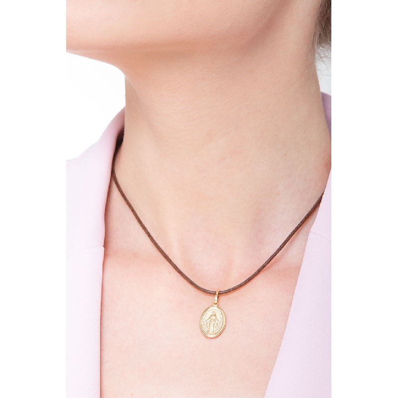 18k yellow gold Virgin Mary pendant