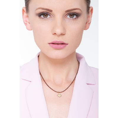 Butterfly pendant with 3 zircons in 18k yellow gold