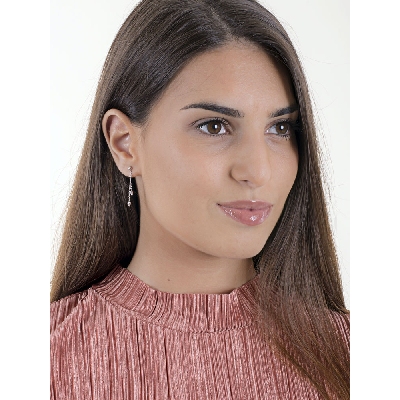 18k white gold earrings with diamond cut spheres 