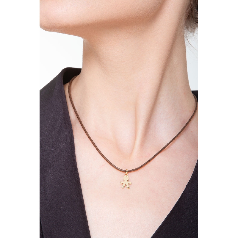 Boy silhouette pendant in 18k yellow gold