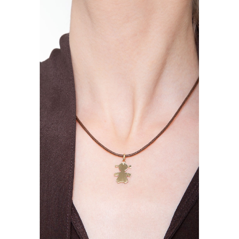 Girl silhouette pendant in 18k yellow gold