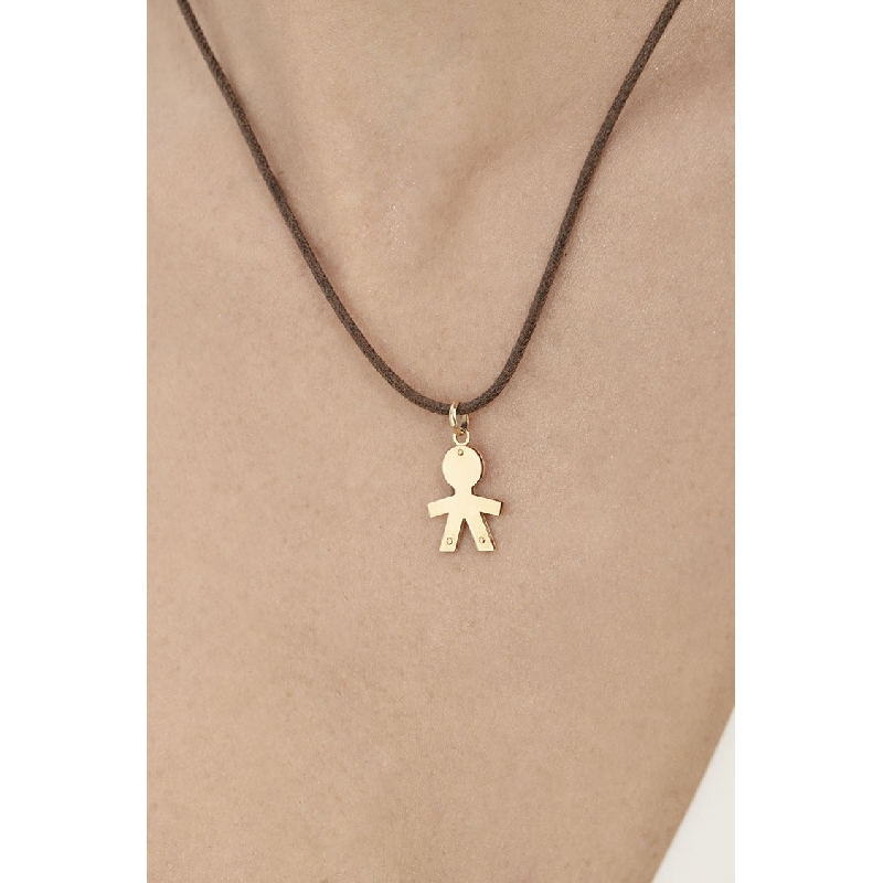 Boy silhouette pendant in 18k yellow gold