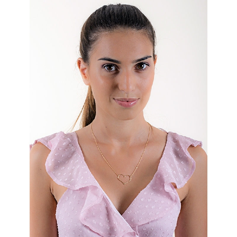 Large heart pendant in 18k yellow gold