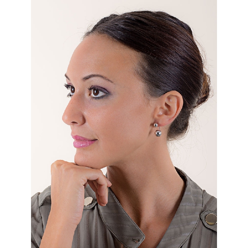 18k white gold earrings with two spheres 