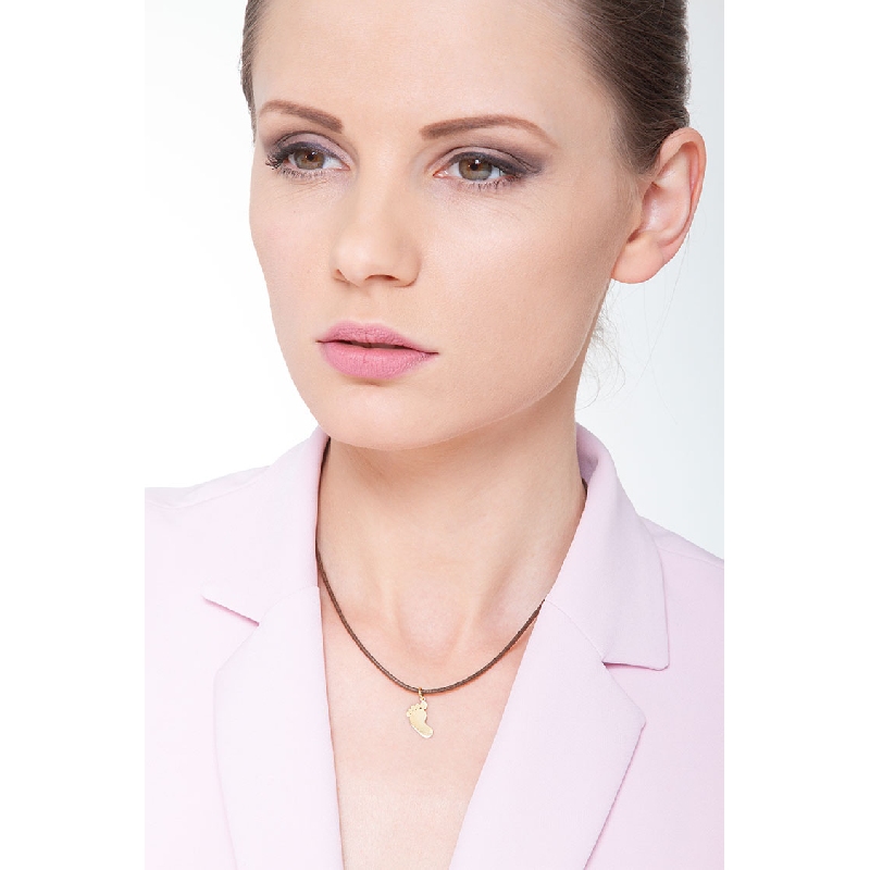 18k yellow gold child foot pendant