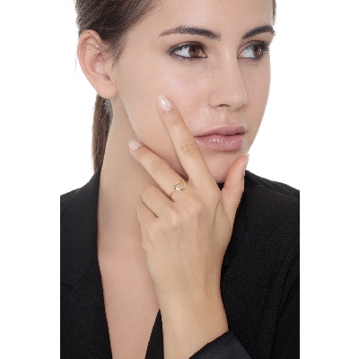 Yellow gold 18k ring with stylized heart 