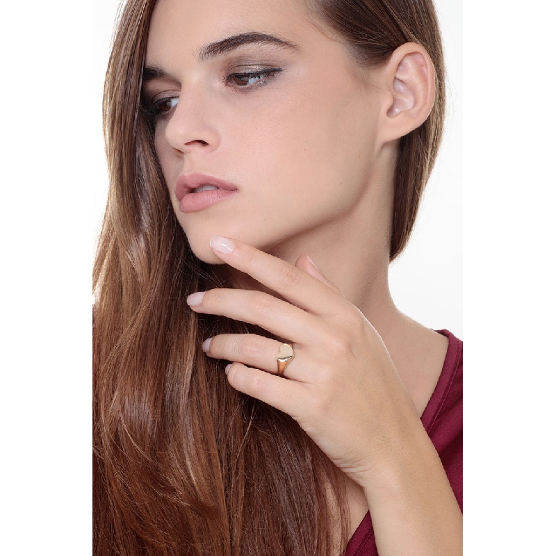 Anello in oro giallo 18k con cuore