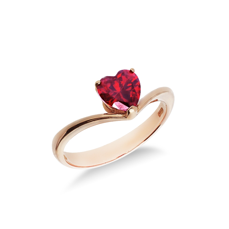 Rosé gold 18k ring with heart cut zircon