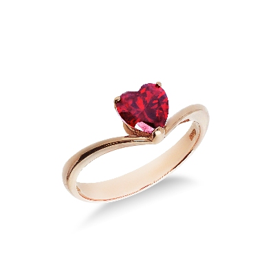 Rosé gold 18k ring with heart cut zircon