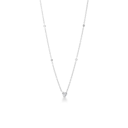 18k white gold necklace with central zircon heart cut