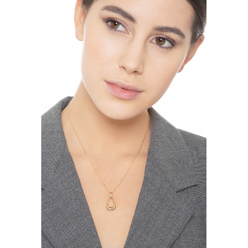 Shiny 18k yellow gold fancy pendant 