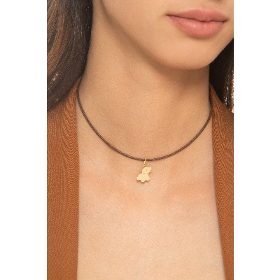 18k yellow gold charm with dog 