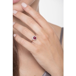 Halo ring white gold 18k with diamonds and a ruby 2