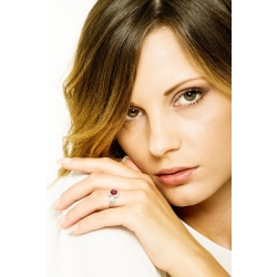 18k white gold ring with a central ruby oval cut and diamonds  2