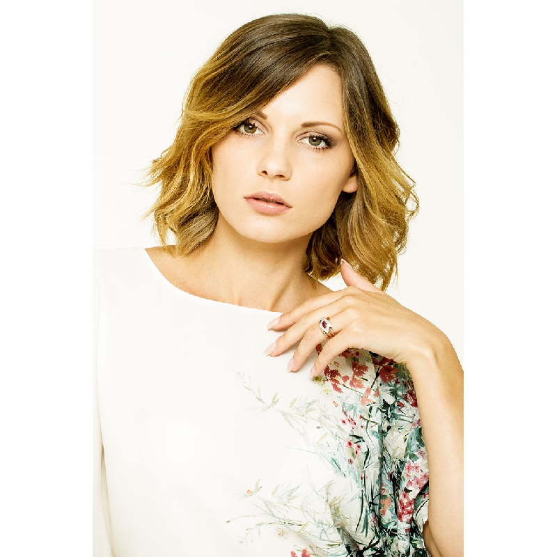 White and rosé gold 18k ring with ruby and diamonds