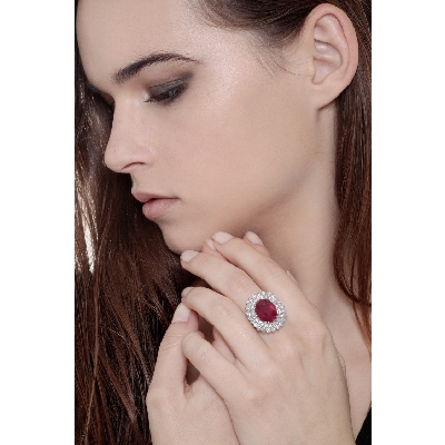 Diamond double halo with ruby oval cut white gold 18k