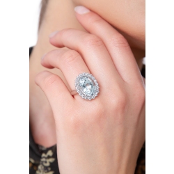 Halo ring with central acquamarine and diamonds white gold 18k  2