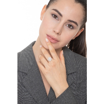 Diamond double halo ring white gold 18k 