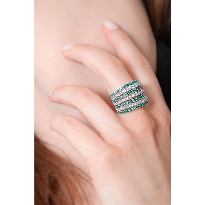 White gold 18k band ring with diamonds and emeralds 