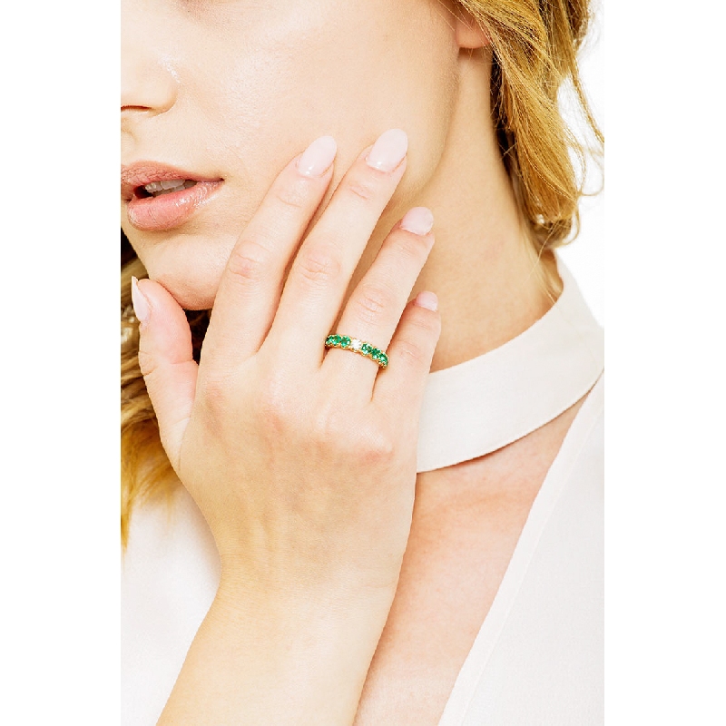 Yellow gold 18k ring with diamonds and emeralds 