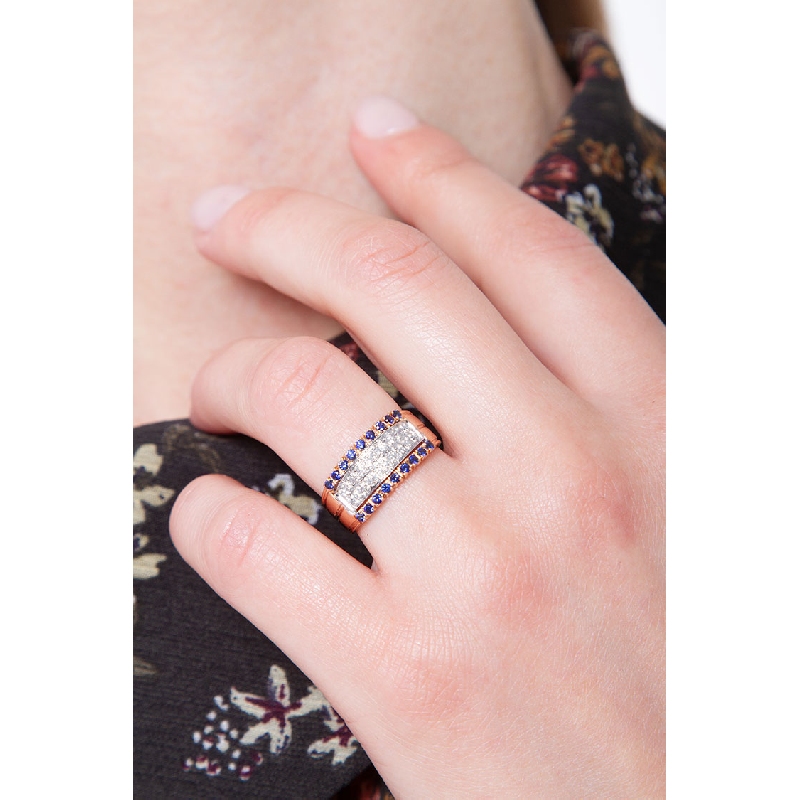 Rosé gold 18k band ring with blue sapphires and diamonds 