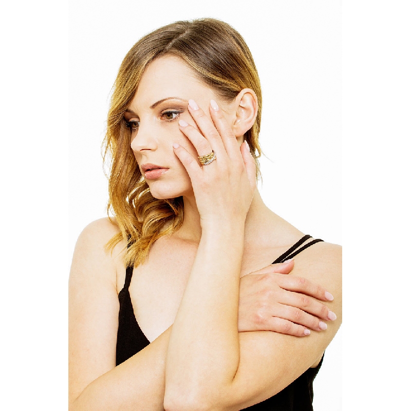 Band ring in white and yellow gold 18k with diamonds 