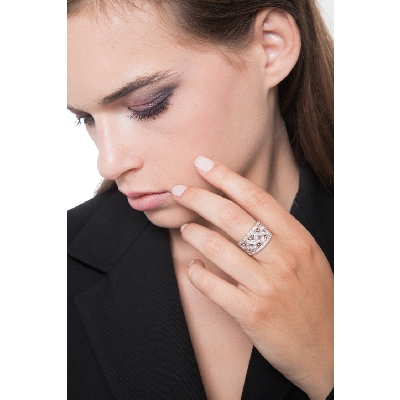 Band ring with diamonds in white gold 18k 