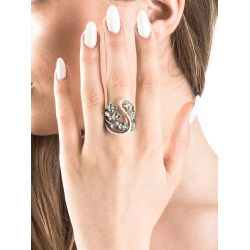 White and rosé gold 18k ring with emerald flowers and diamonds  2