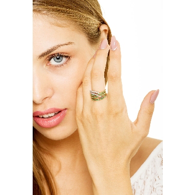 18k yellow and white gold with crossing of diamonds and emeralds