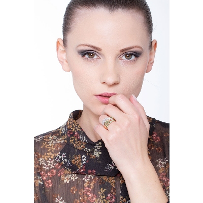 18k rosé and white gold with emeralds and diamonds 