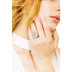 18k white gold ring with waves of white and black diamonds  2