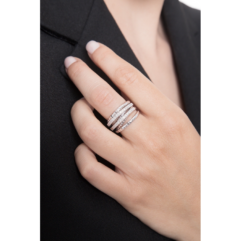 White gold 18k ring with rows of diamonds 