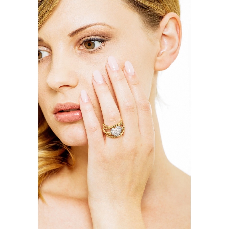 18k white and yellow gold ring with diamonds heart 