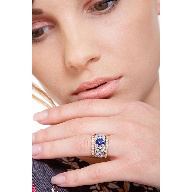 White and rosé gold 18k with blue sapphire and diamonds 