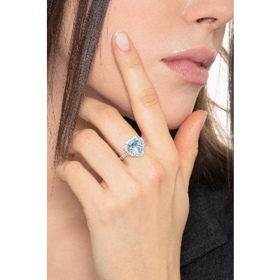 Halo ring white gold 18k with aquamarine heart cut and diamonds 