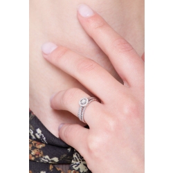 White gold 18k twisted wire diamond ring  2