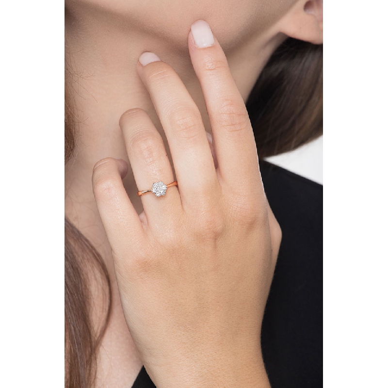 18k white and rosé gold ring with diamonds 