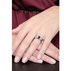 18k white gold ring with blue sapphire and diamonds  2