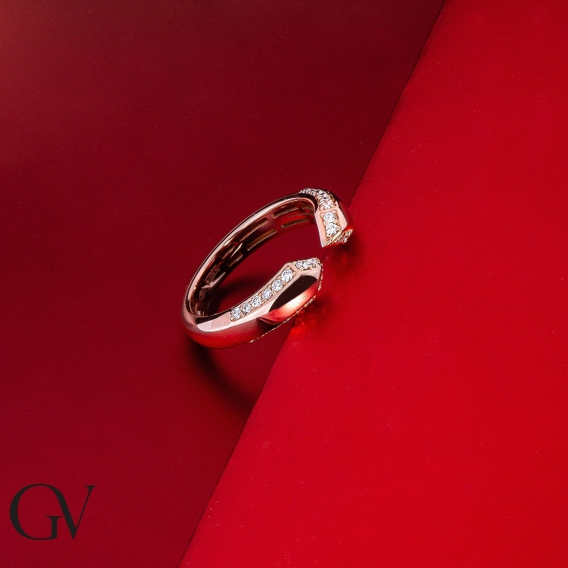 Open ring in rosé gold 18k with diamonds 