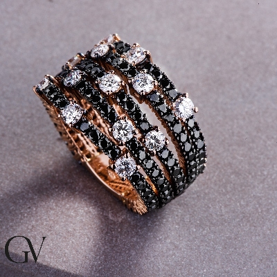 Tennis ring in rosé gold 18k with 5 rows of black and white diamonds 