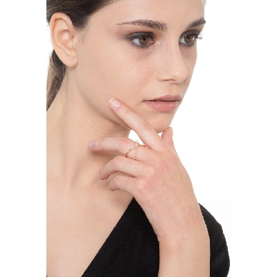 Rosé gold 18k criss cross ring with diamonds