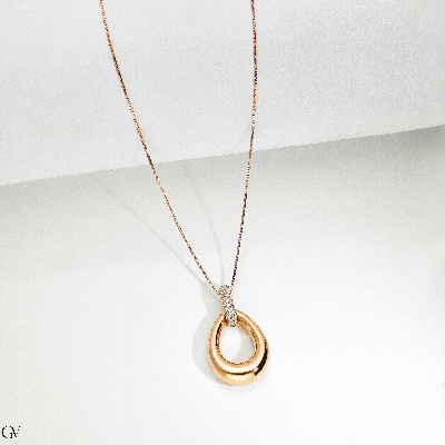 Necklace in rose gold 18k with diamonds