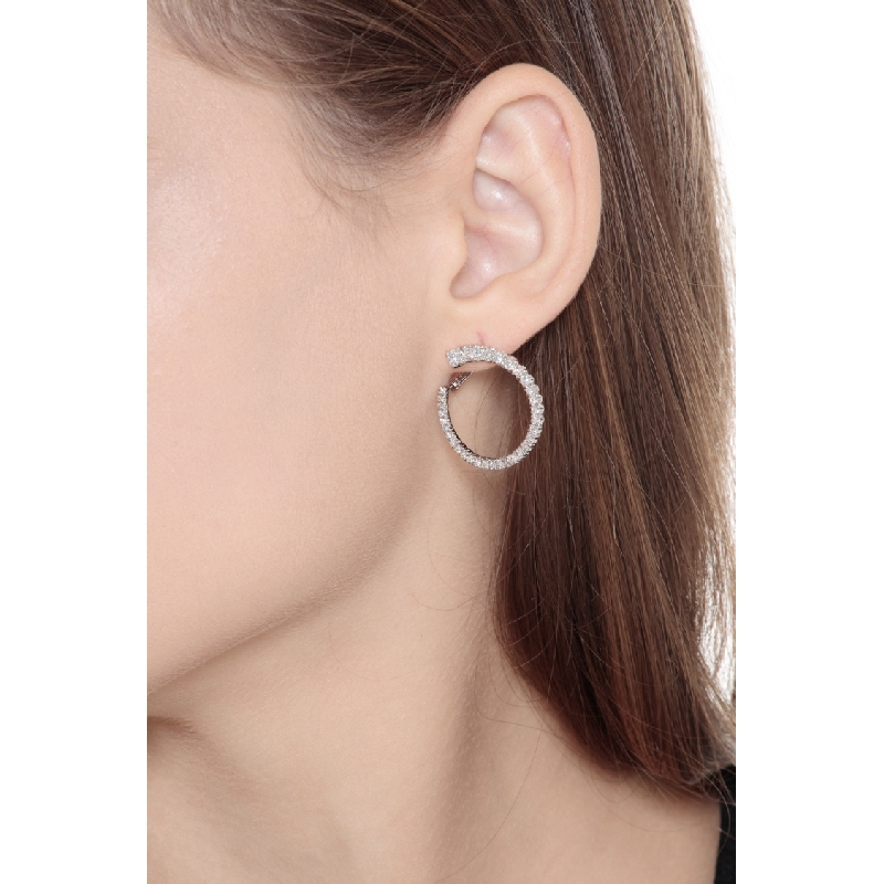 18k white gold hoop earrings with diamonds 