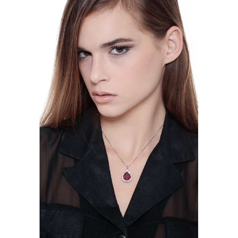 Necklace with pendant, pear cut ruby and round cut diamonds