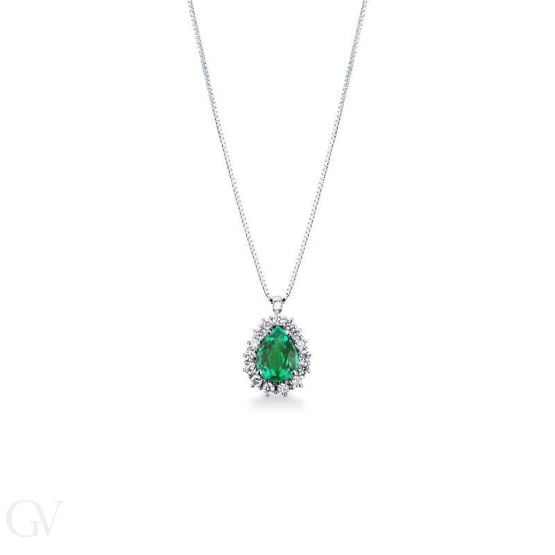 Necklace with pendant, pear cut emerald and diamonds